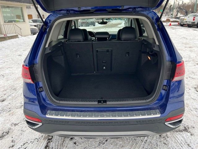 Used 2022 Volkswagen Taos SE image 37