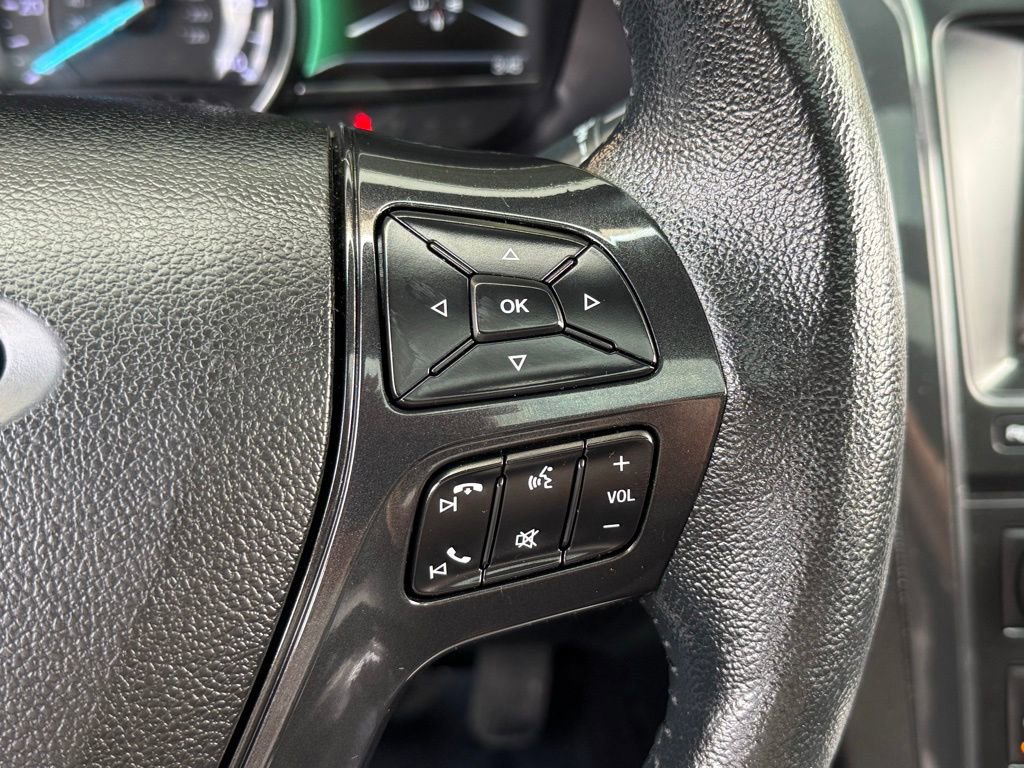 Used 2018 Ford Explorer XLT w/ Equipment Group 202A image 31