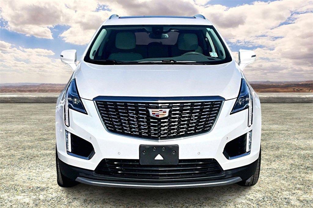 Certified 2022 Cadillac XT5 Premium Luxury image 2