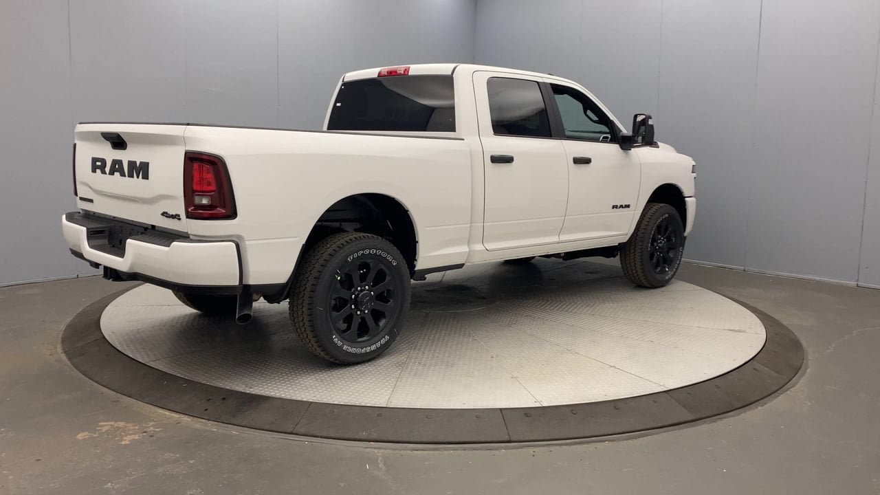 New 2026 RAM 2500 Big Horn AWD/4WD image 5
