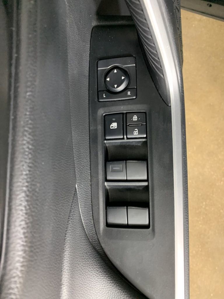 Used 2024 Toyota RAV4 LE image 15