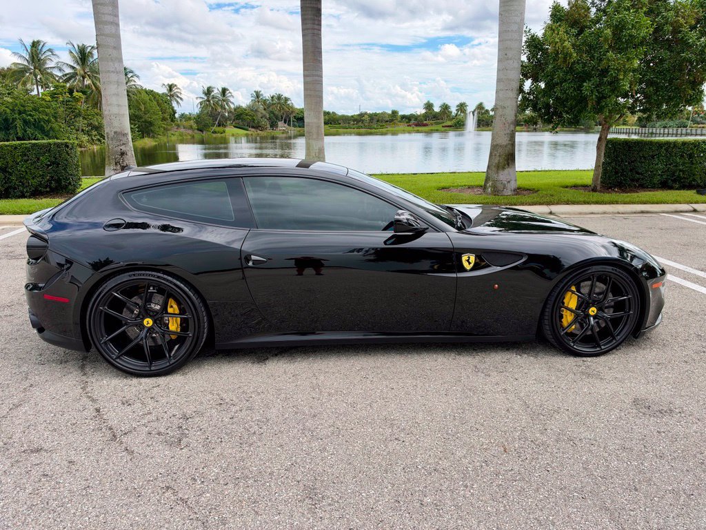Used 2012 Ferrari FF AWD/4WD image 5