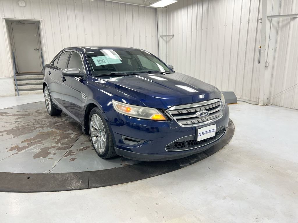 Used 2011 Ford Taurus Limited image 2
