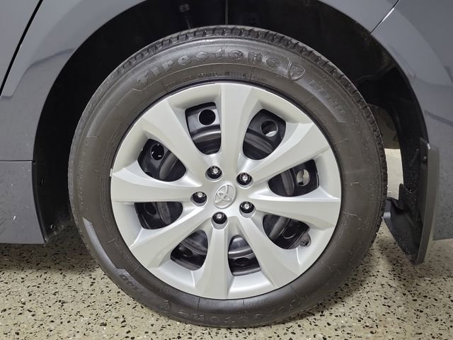 Used 2025 Toyota Corolla LE FWD image 8