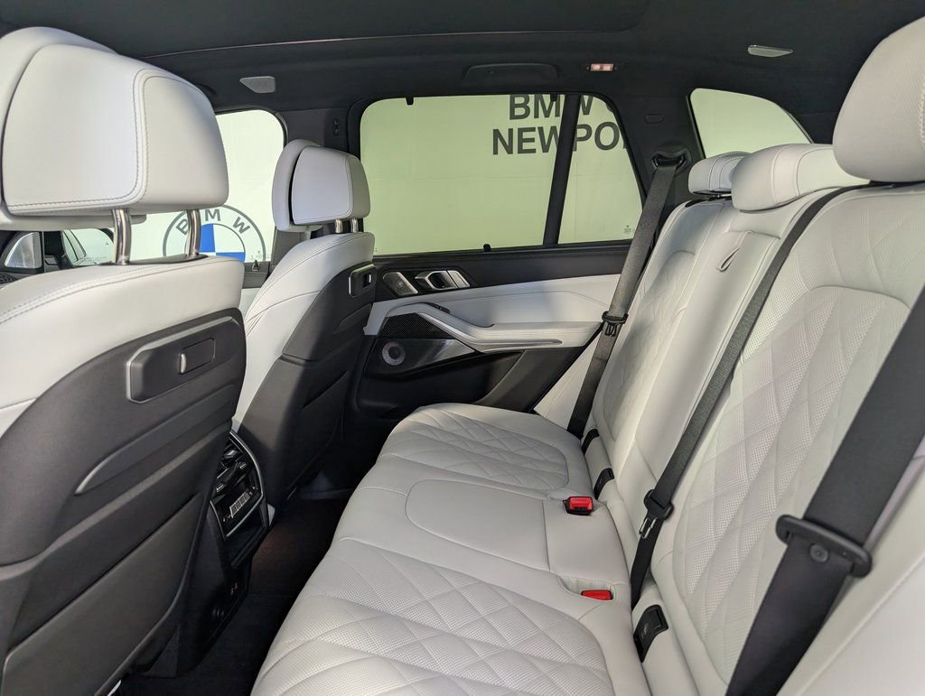 New 2026 BMW X5 M60i AWD/4WD image 13