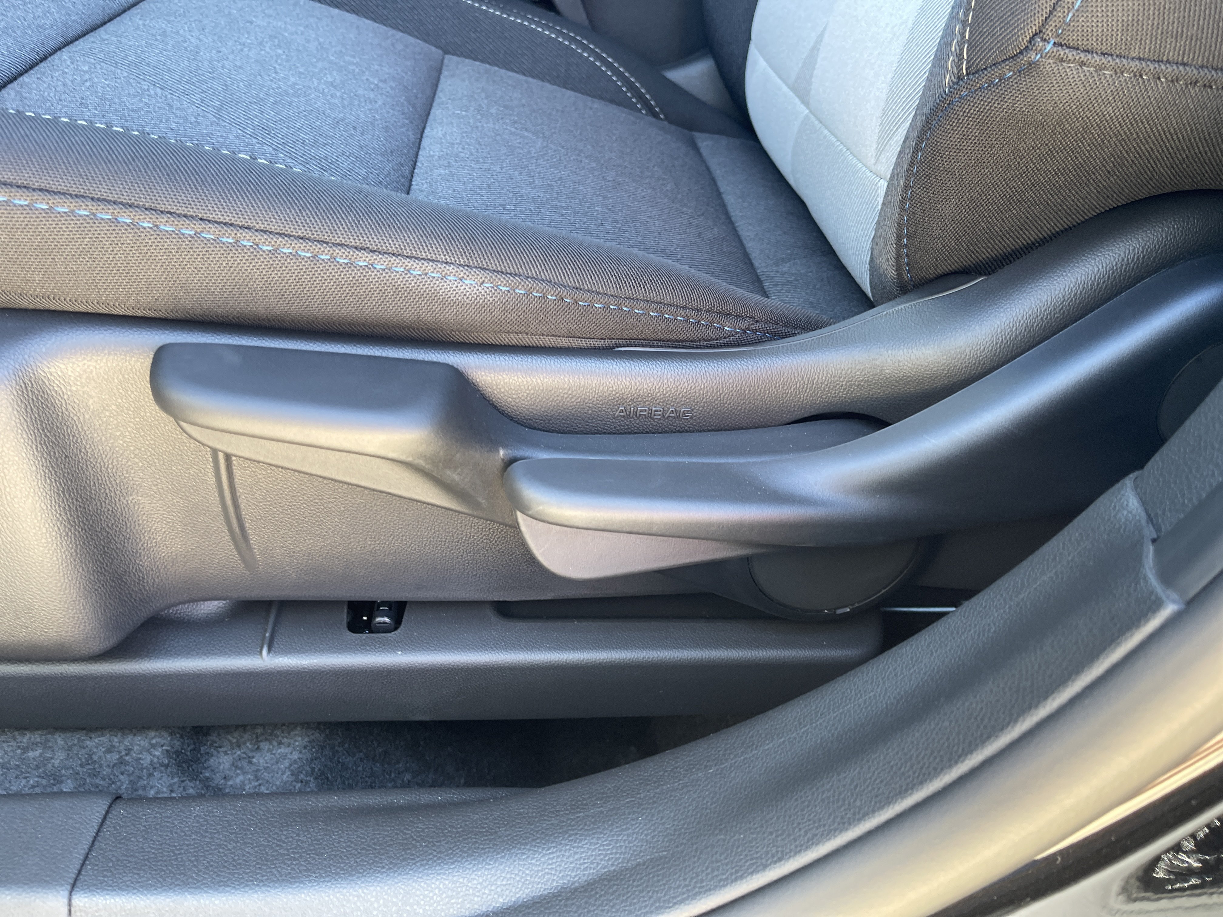 New 2026 Chevrolet Trax LS w/ LS Convenience Package FWD image 35