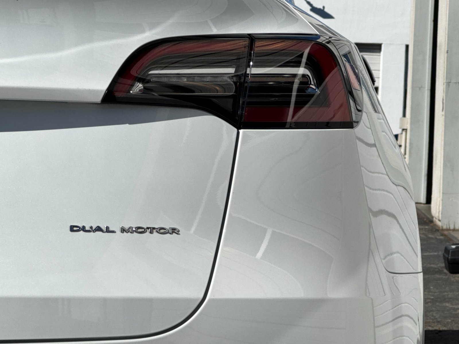 Used 2023 Tesla Model Y Long Range image 25