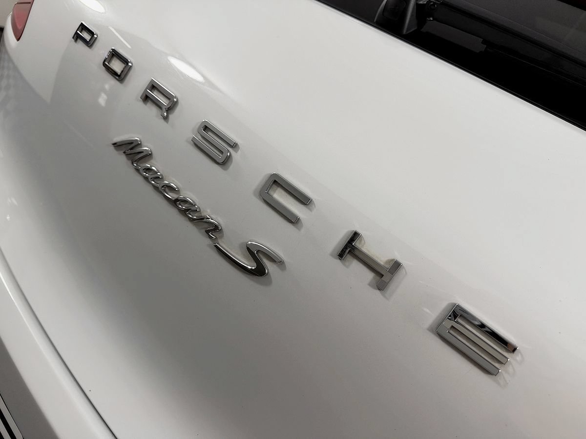 Used 2018 Porsche Macan S AWD/4WD image 11