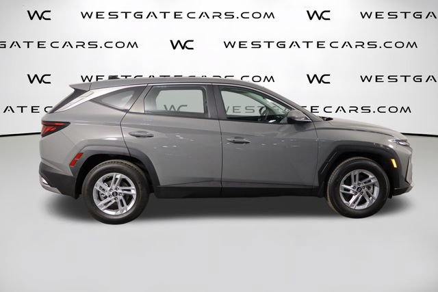 Used 2025 Hyundai Tucson SE FWD image 39