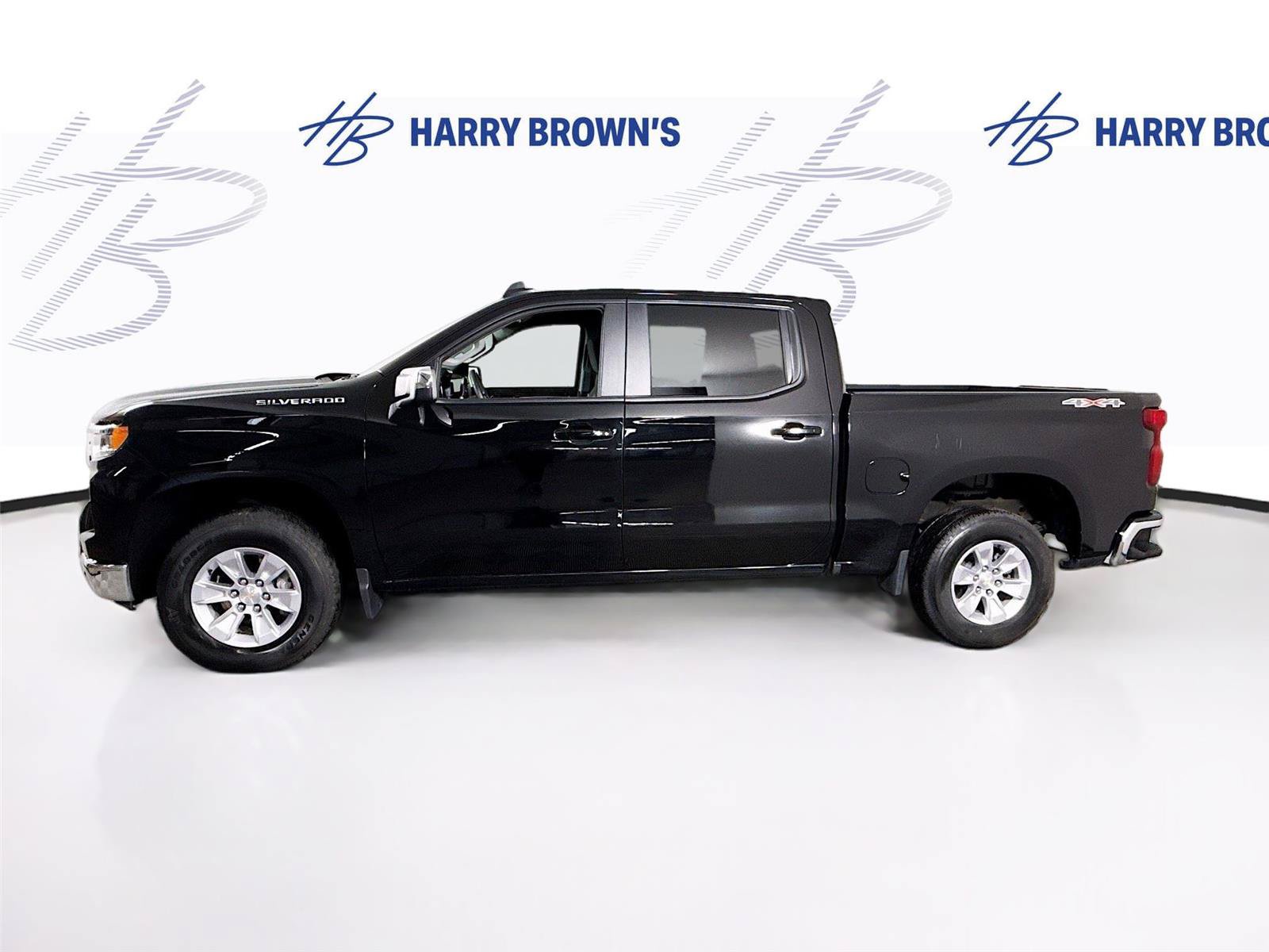 Used 2026 Chevrolet Silverado 1500 LT AWD/4WD image 27