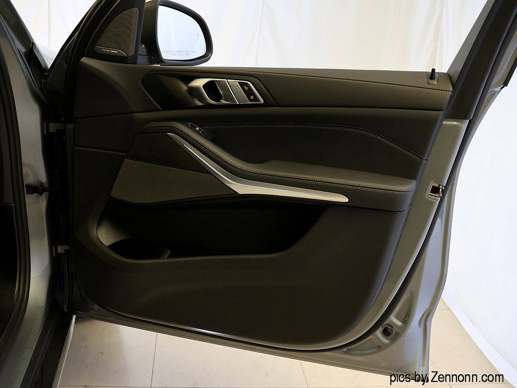 Certified 2025 BMW X5 xDrive40i w/ Premium Package image 36