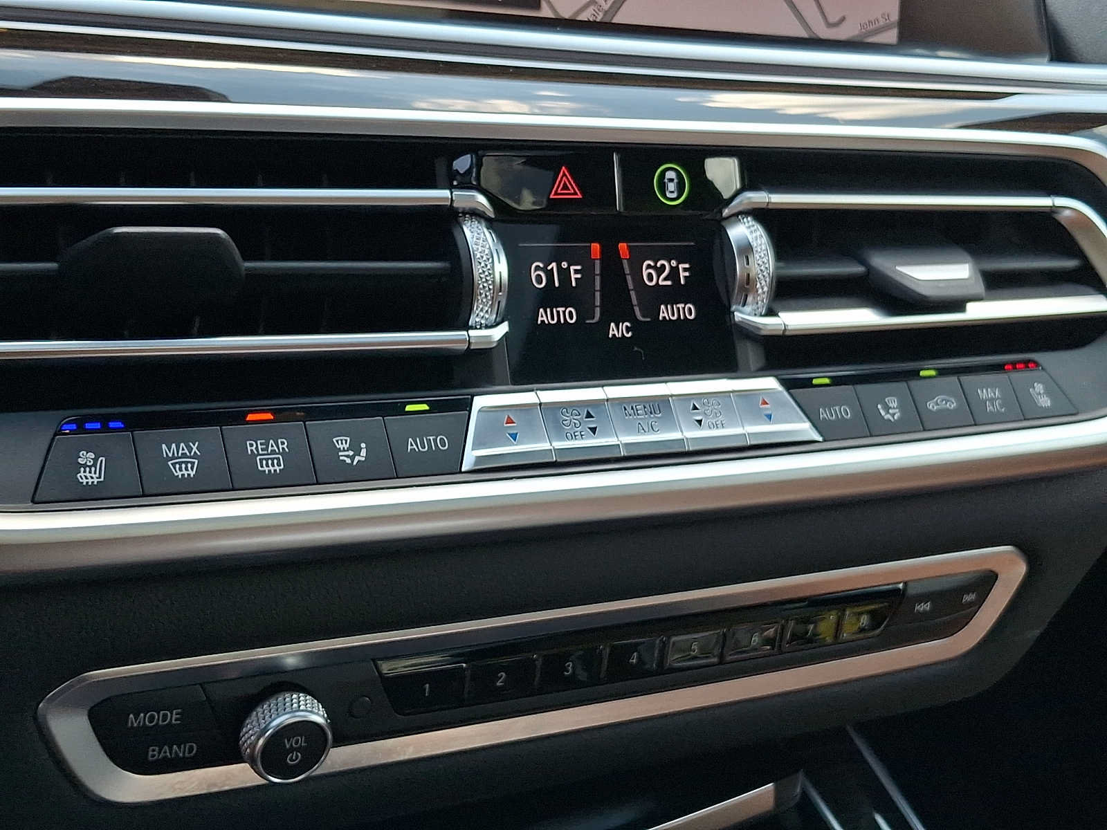 Used 2019 BMW X5 xDrive40i AWD/4WD image 13