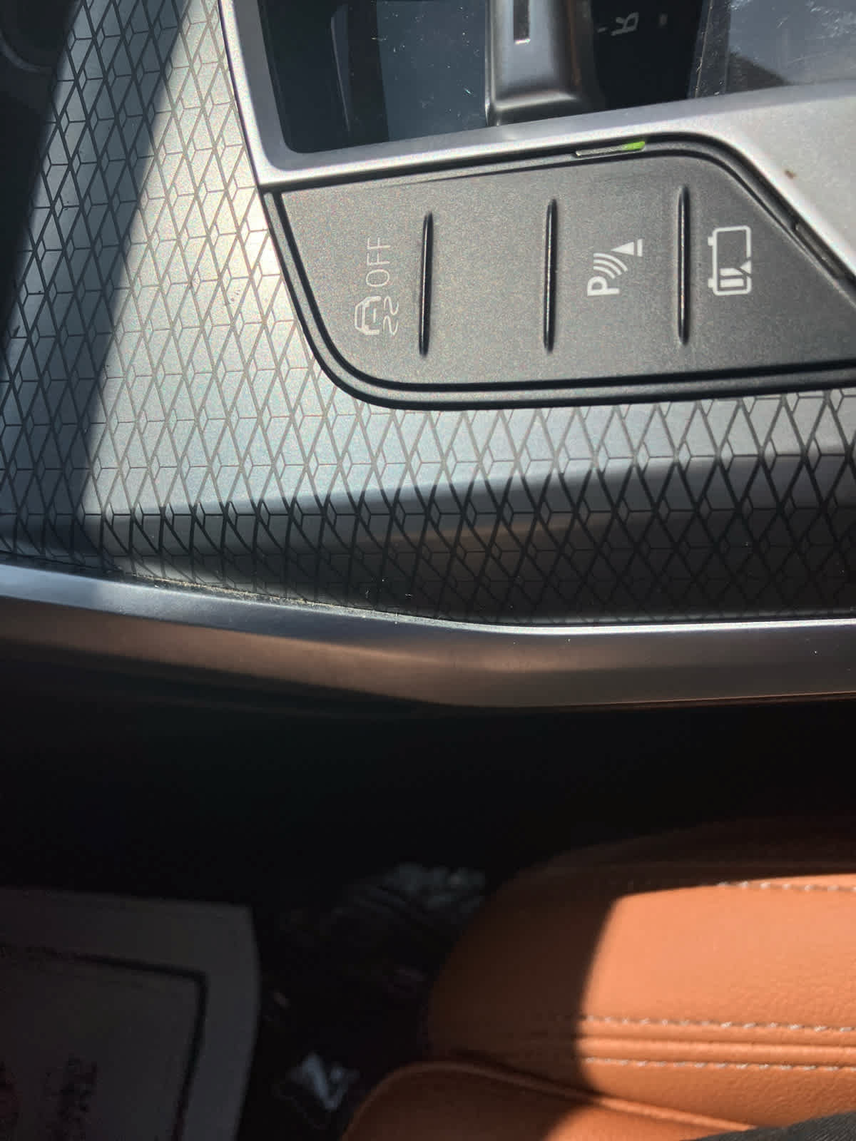 Used 2023 BMW 330e w/ M Sport Package RWD image 31