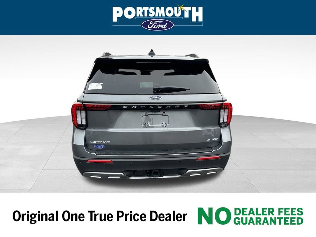 New 2025 Ford Explorer Active w/ Active Comfort Package image 24
