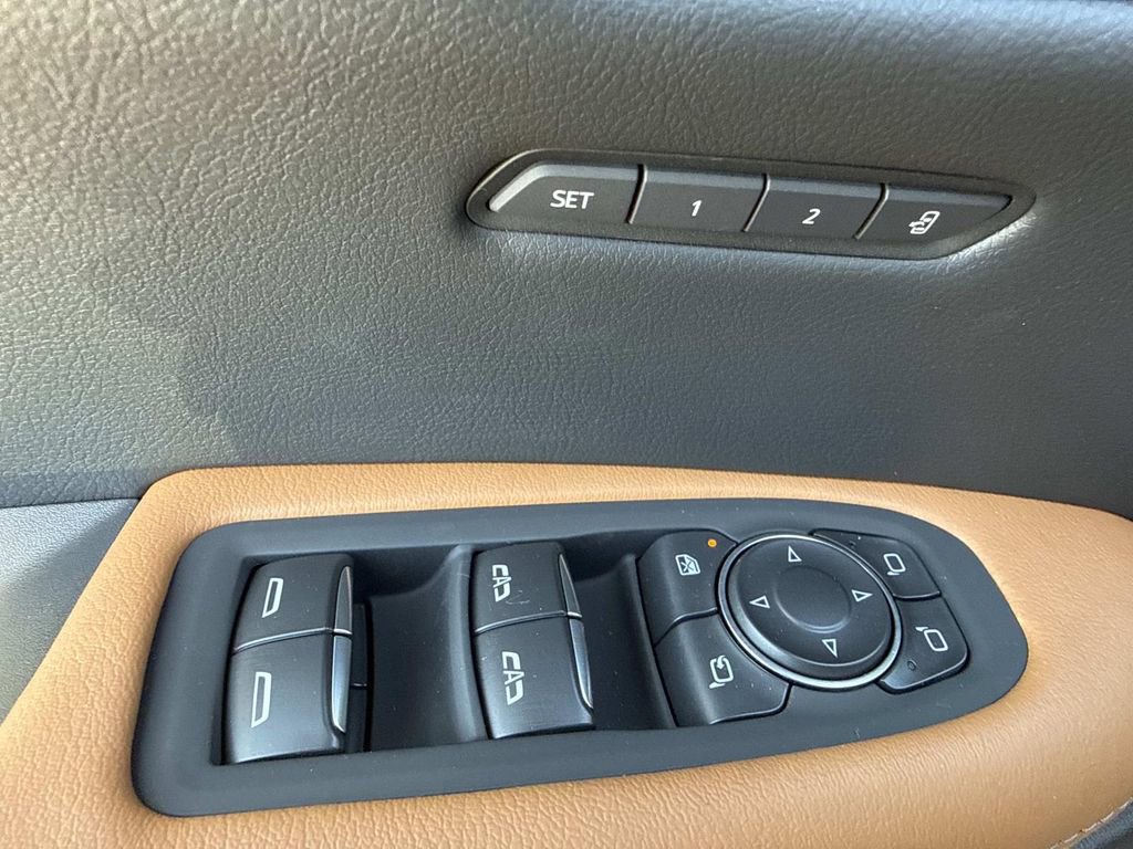 New 2026 Cadillac XT5 Premium Luxury w/ LPO, Bronce Accent Package image 19