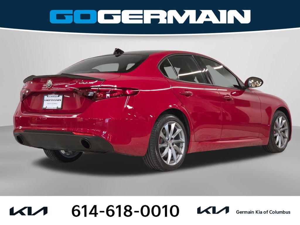 Used 2022 Alfa Romeo Giulia Sprint AWD/4WD image 8