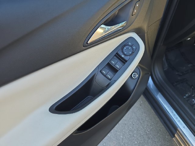 Used 2021 Buick Encore GX Select FWD image 11