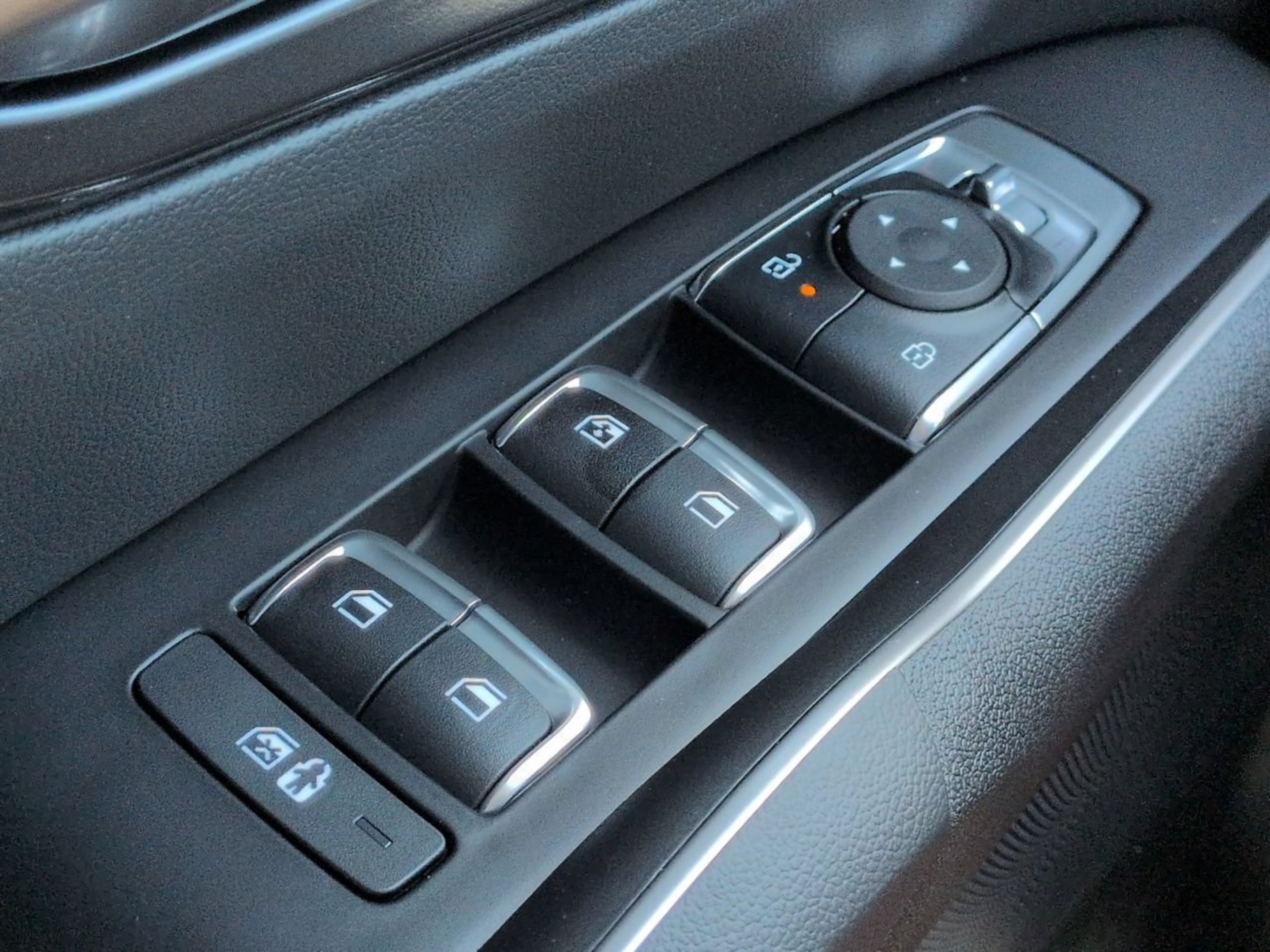 New 2026 Kia Sorento LX FWD image 55