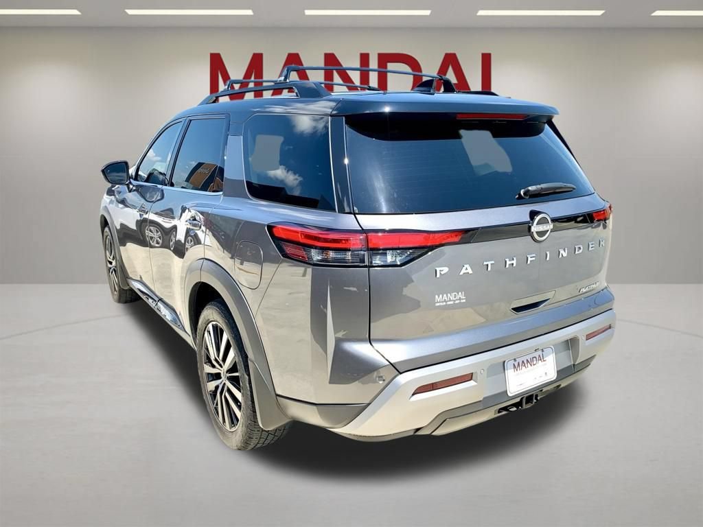Used 2023 Nissan Pathfinder Platinum w/ Cargo Package FWD image 7