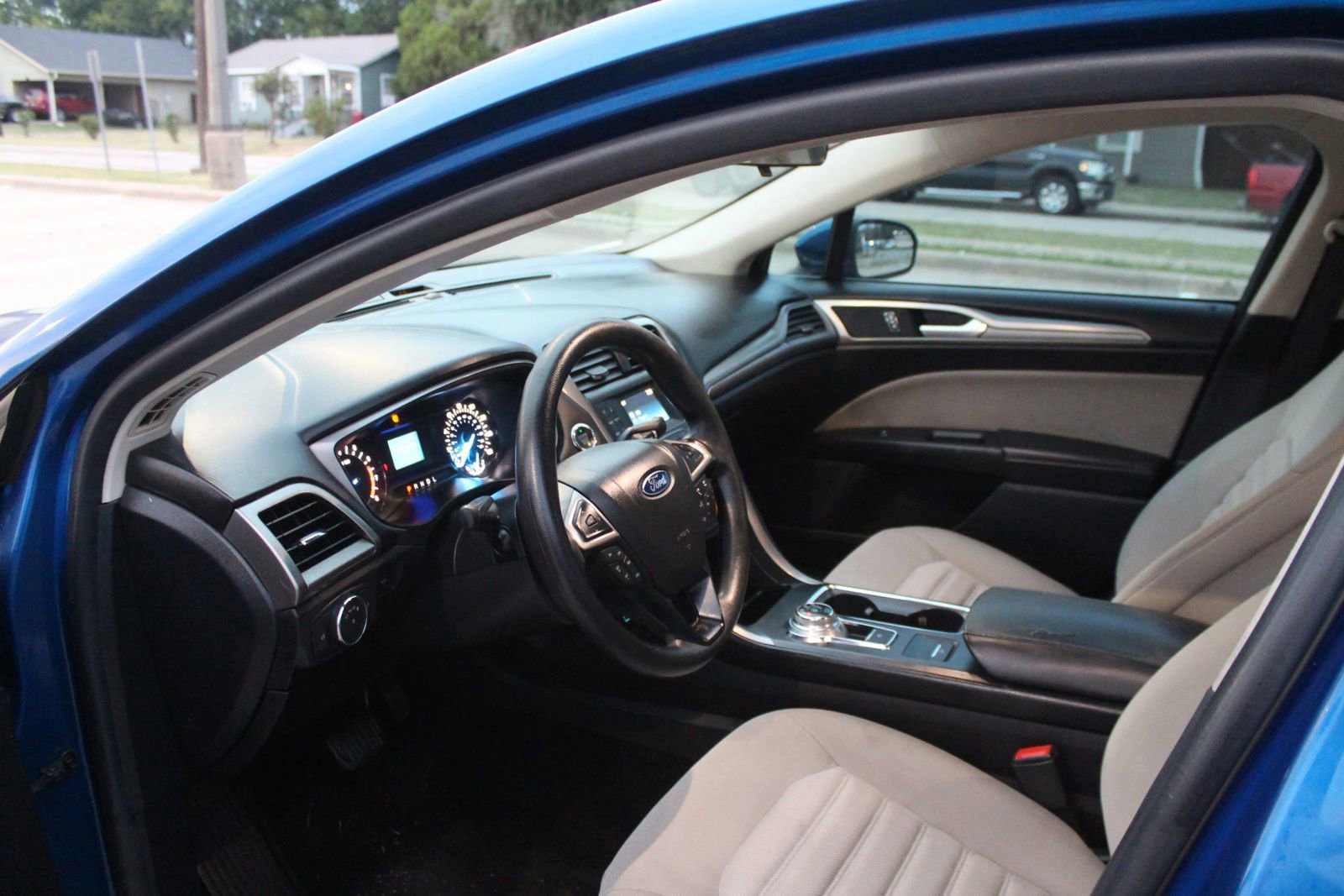 Used 2017 Ford Fusion S image 20