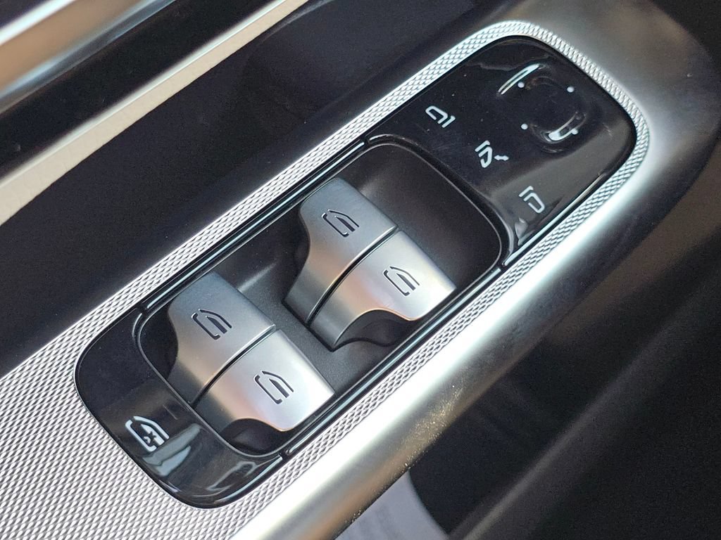 New 2027 Mercedes-Benz GLC 300 4MATIC image 26