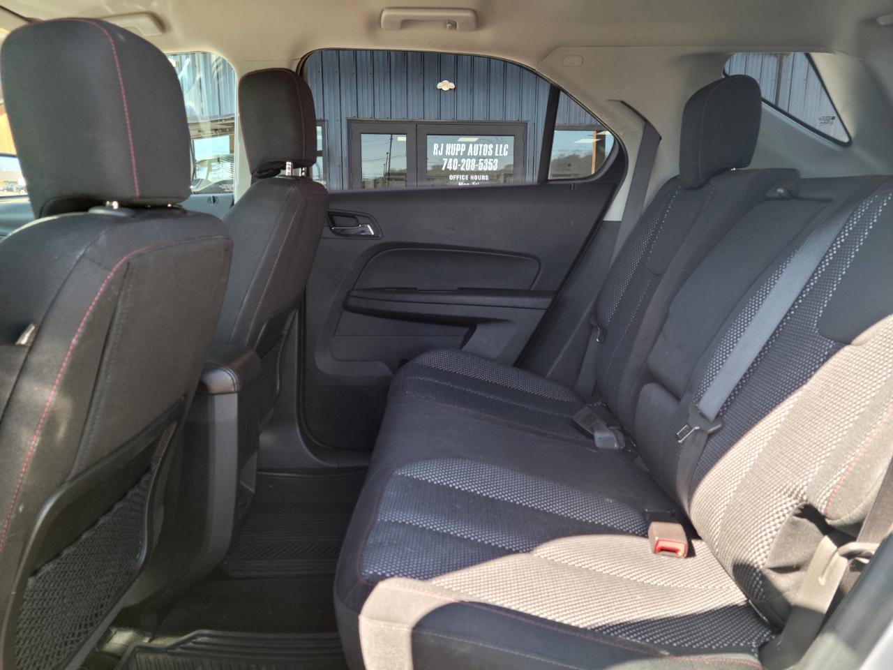 Used 2017 Chevrolet Equinox LT w/ Convenience Package image 14