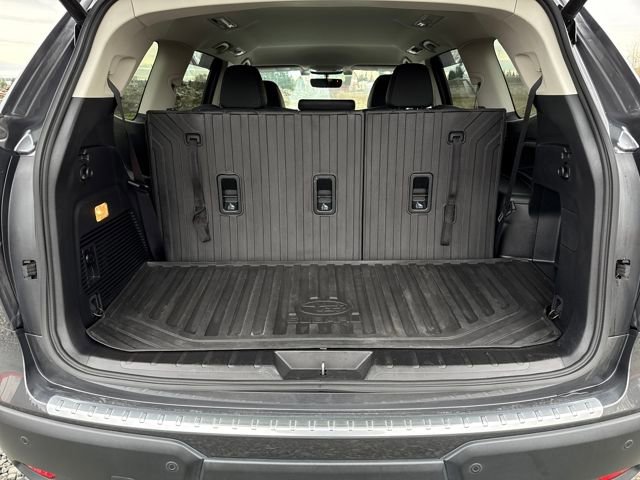 Used 2022 Subaru Ascent Limited image 13