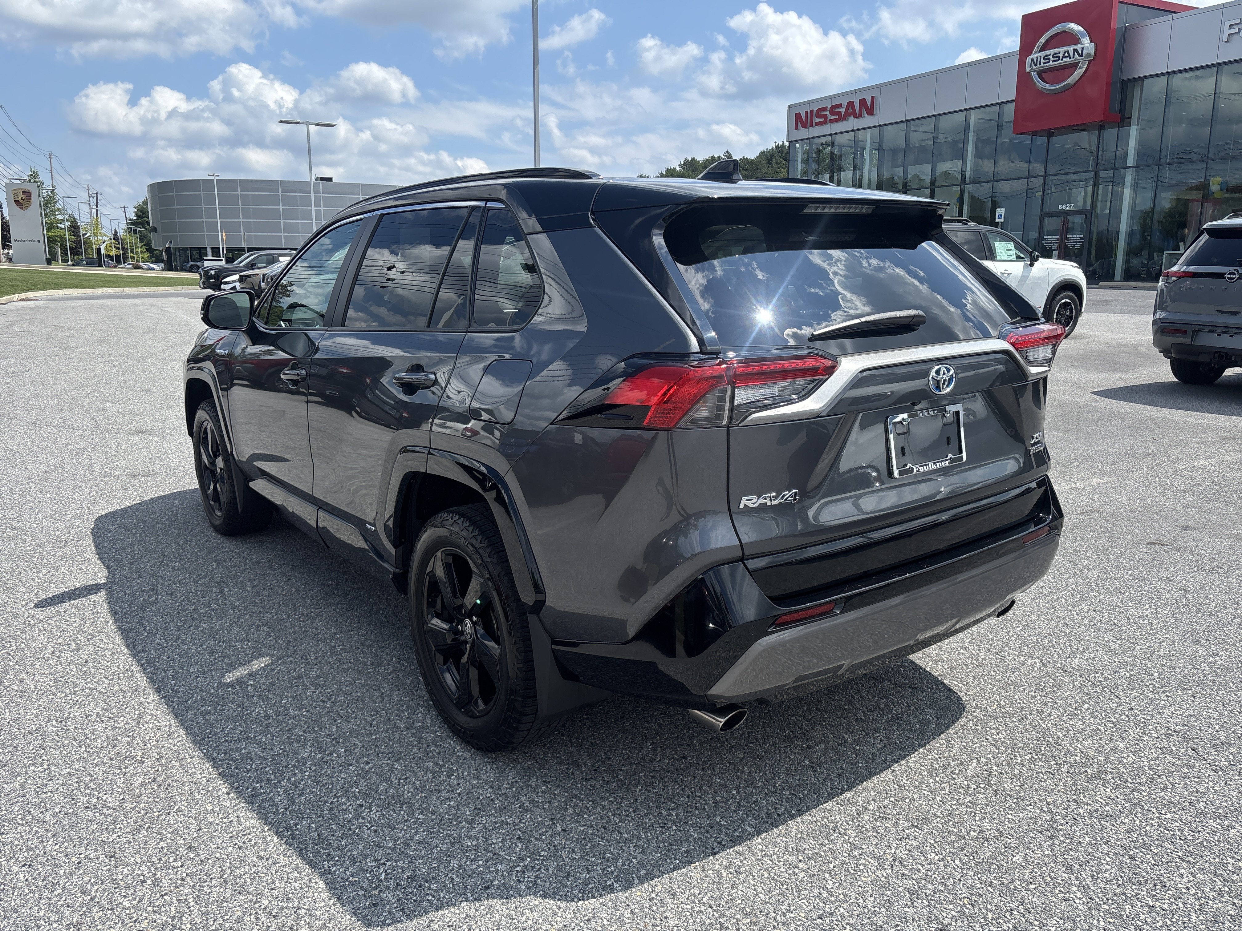 Used 2021 Toyota RAV4 XSE AWD/4WD image 20