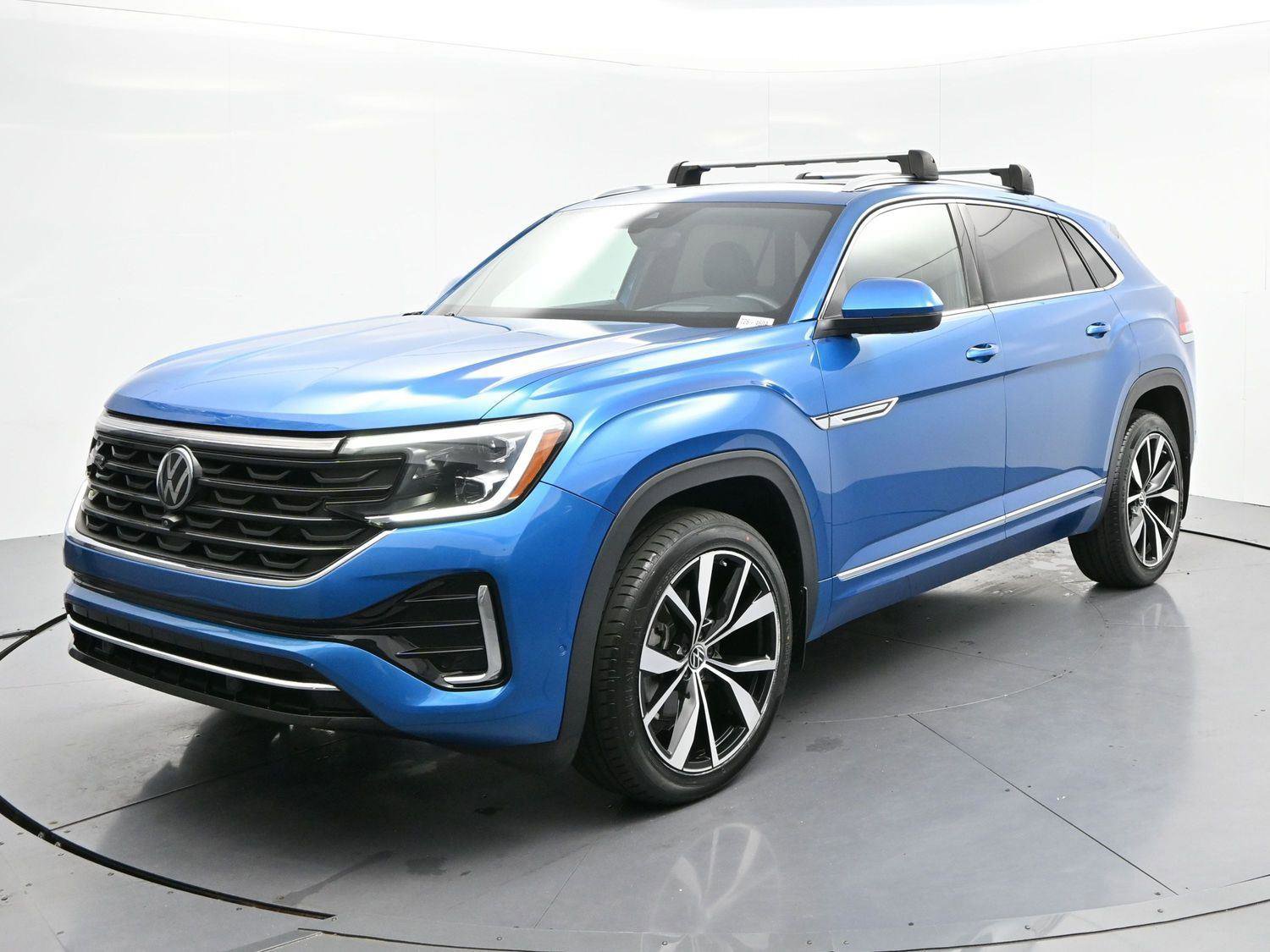 Used 2024 Volkswagen Atlas Cross Sport SEL Premium R-Line AWD/4WD image 3