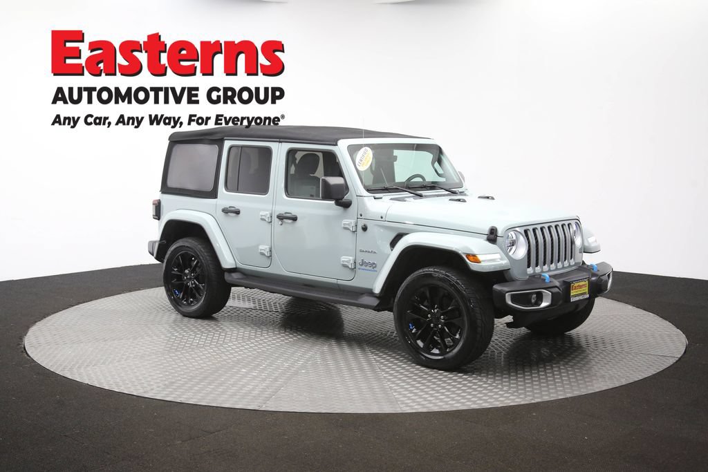Used 2023 Jeep Wrangler Unlimited Sahara w/ Cold Weather Group AWD/4WD image 48