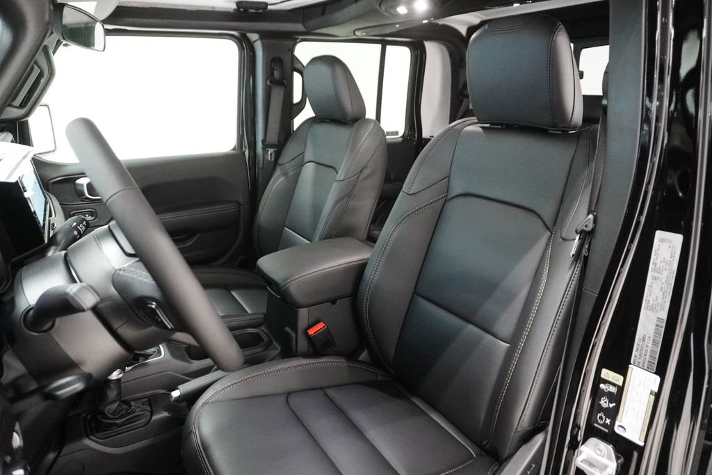 New 2026 Jeep Gladiator Sport image 10