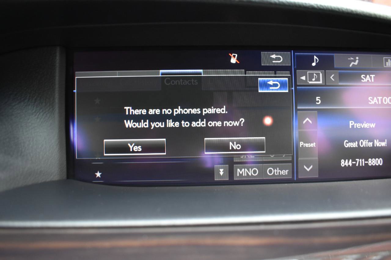 Used 2015 Lexus LS 460 AWD w/ Comfort Package image 28