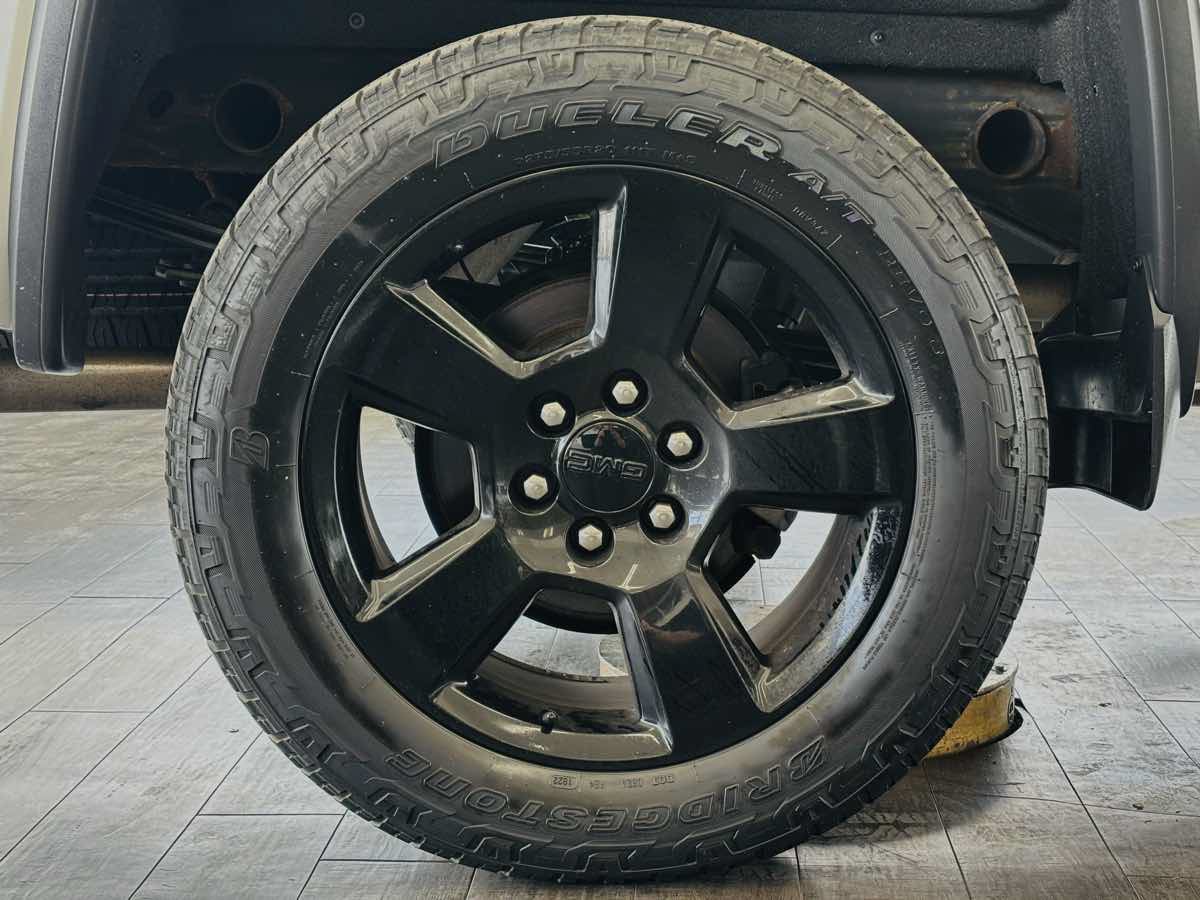 Used 2019 GMC Sierra 1500 Limited w/ Elevation Edition AWD/4WD image 24