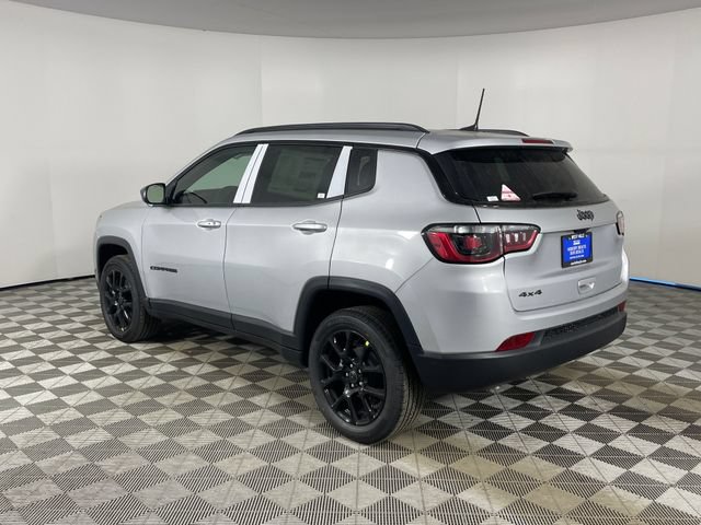 New 2026 Jeep Compass Latitude AWD/4WD image 5