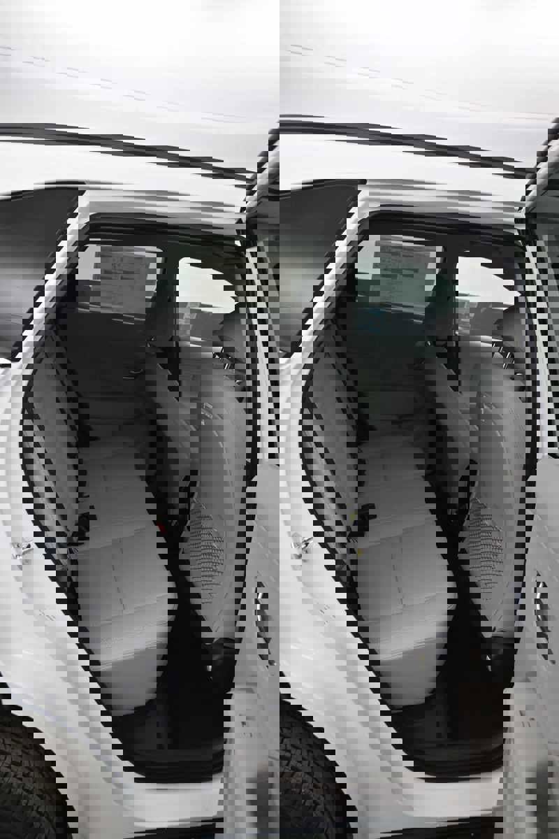 New 2026 Hyundai Kona SEL Premium image 12