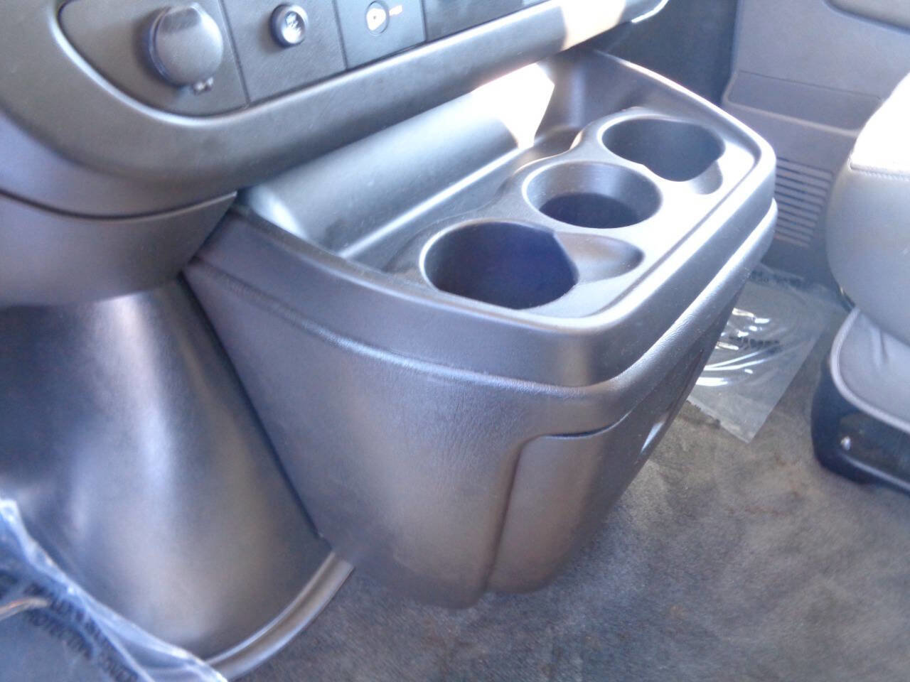 Used 2017 Chevrolet Express 3500 LT w/ LT Preferred Equipment Group image 14