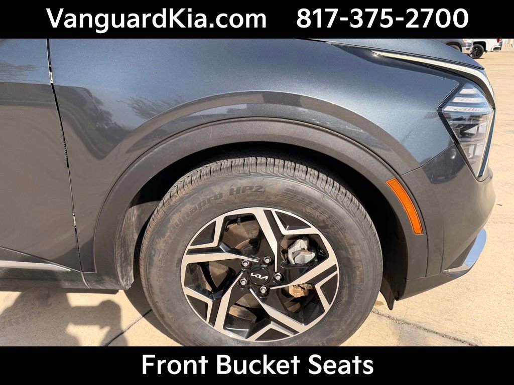 Certified 2024 Kia Sportage LX image 11