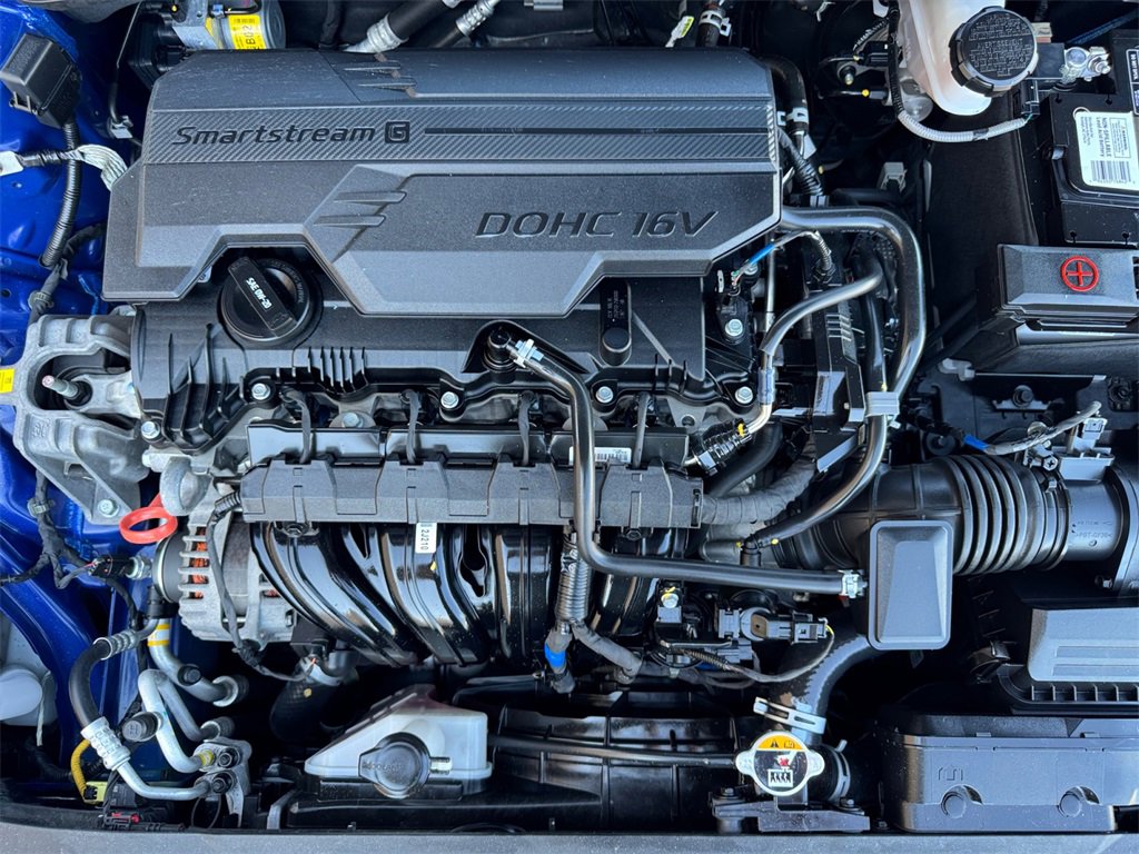 Used 2022 Hyundai Elantra SEL image 9