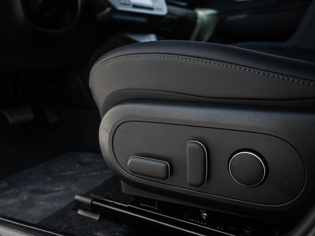 New 2026 Hyundai Kona SEL Premium AWD/4WD image 17