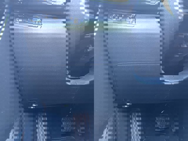 New 2026 Chevrolet Equinox LT image 18