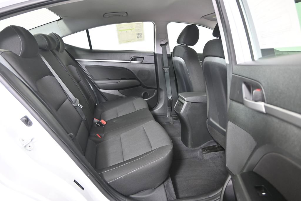 Used 2018 Hyundai Elantra SEL FWD image 15