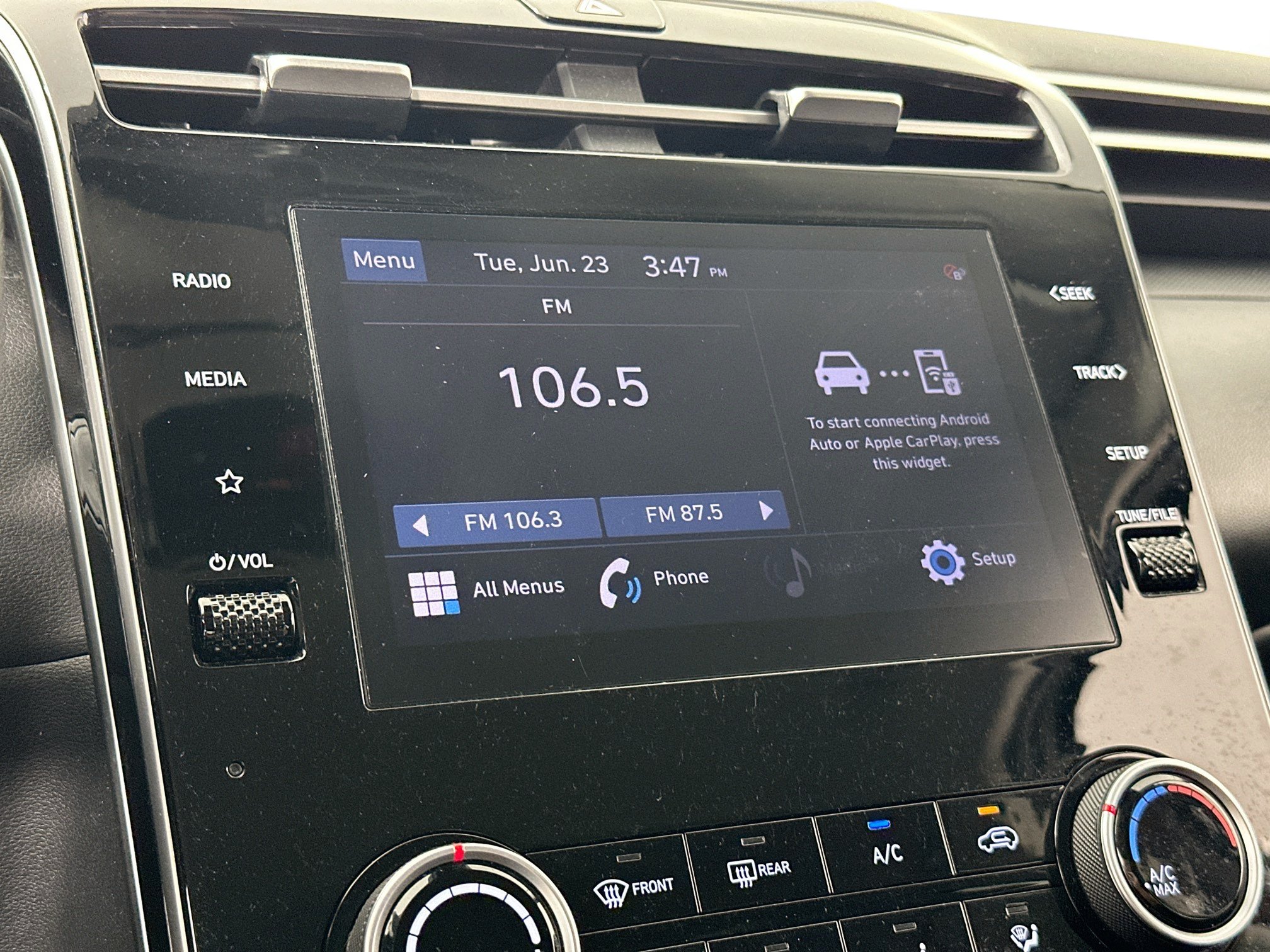 Used 2023 Hyundai Tucson SEL FWD image 14