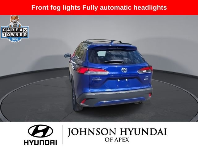 Used 2024 Toyota Corolla Cross XLE w/ Convenience Package image 8