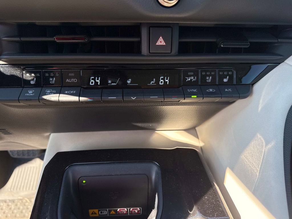 Used 2026 Toyota Crown Limited image 20