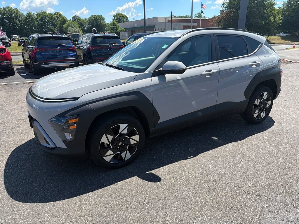Used 2025 Hyundai Kona SEL AWD/4WD image 7
