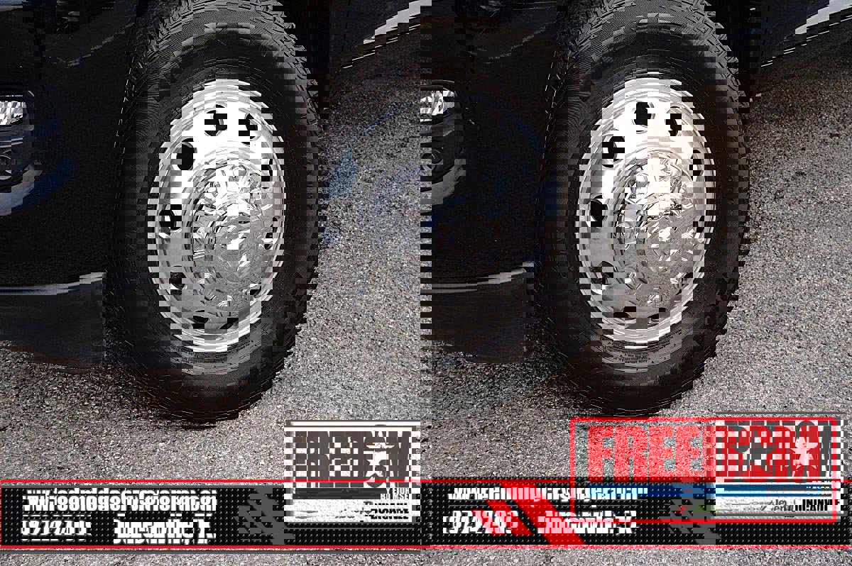 Used 2025 RAM 3500 Laramie w/ Max Tow Package image 9