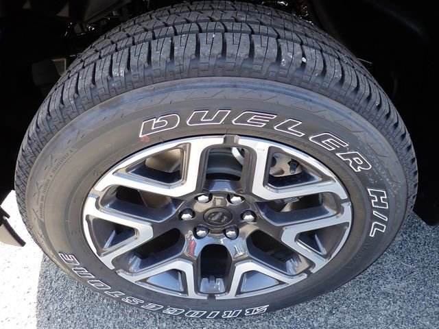 New 2026 RAM 1500 Laramie AWD/4WD image 11