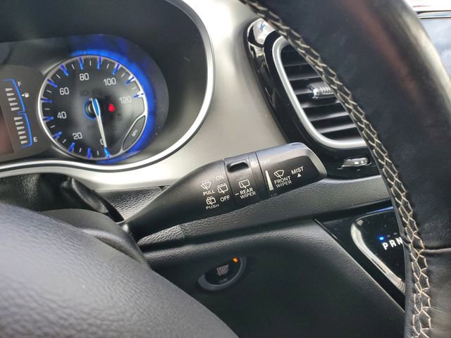 Used 2019 Chrysler Pacifica Touring Plus w/ S Appearance Package FWD image 15