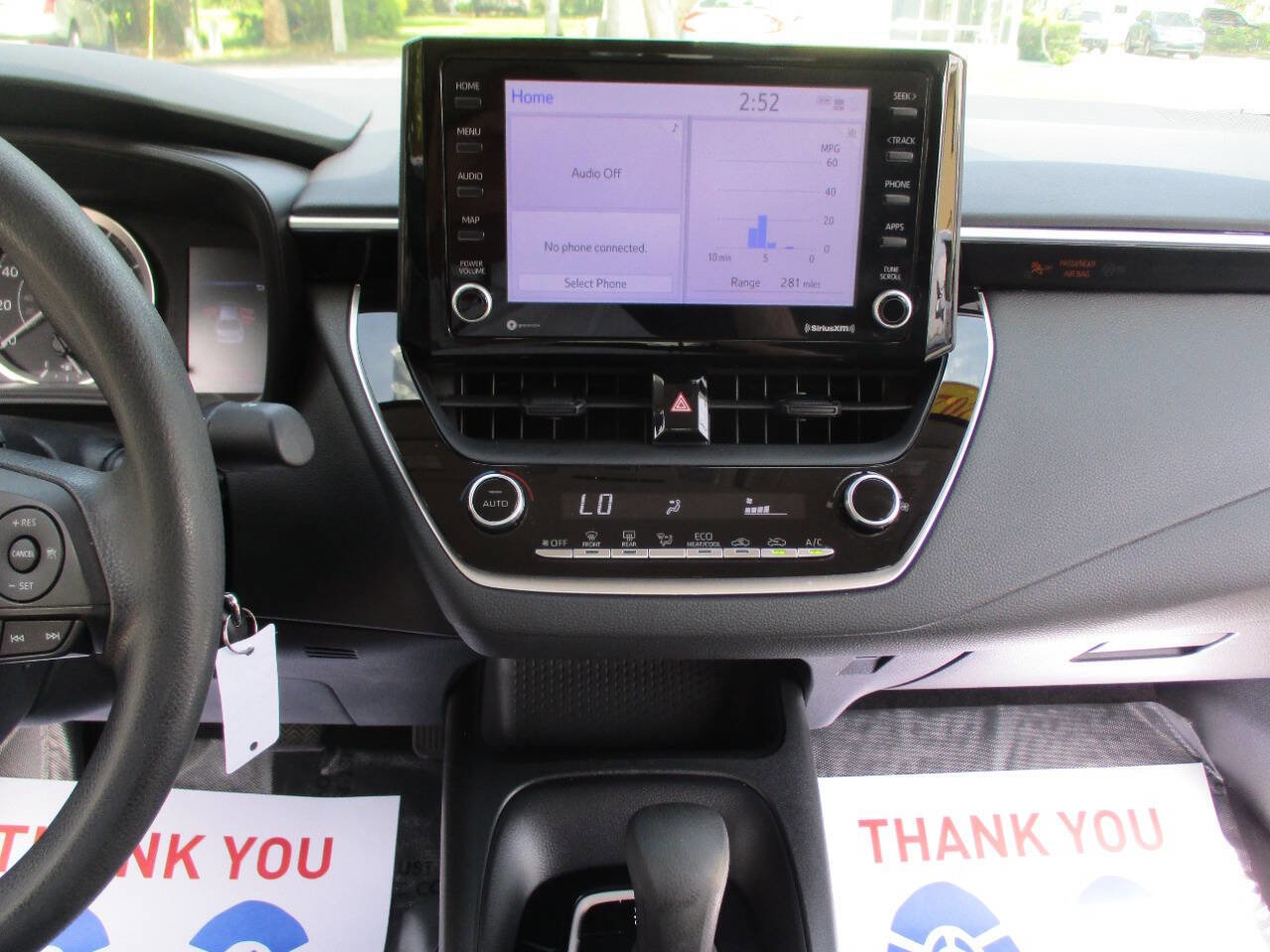 Used 2022 Toyota Corolla LE FWD image 16