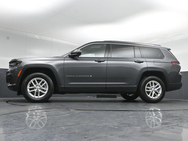 Used 2023 Jeep Grand Cherokee L Laredo w/ Luxury Tech Group I AWD/4WD image 39